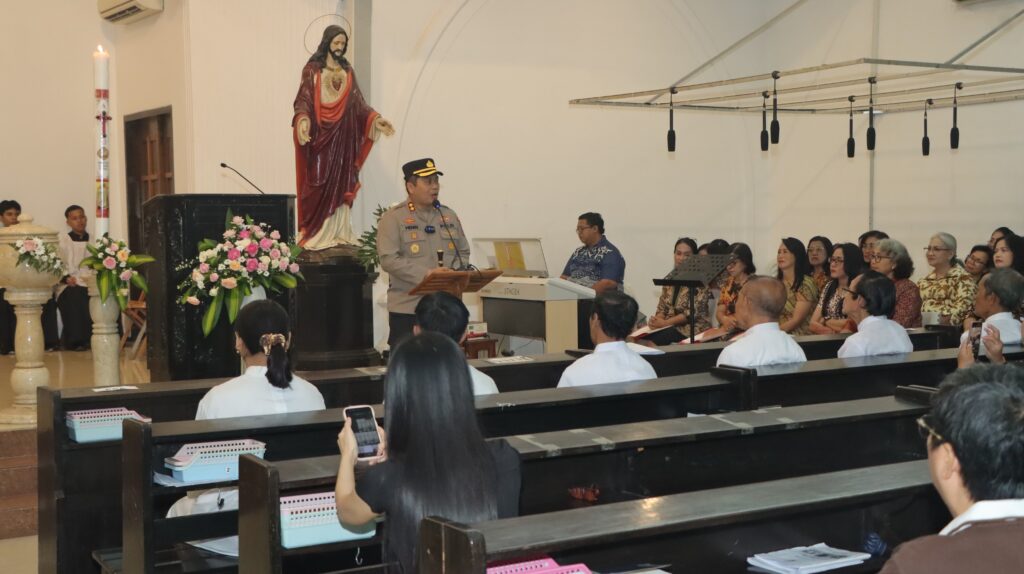 Kapolres Nganjuk Hadiri dan Beri Sambutan Saat Pengamanan Ibadah Paskah di Gereja Paroki Santo Paulus Nganjuk