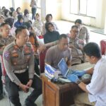Donor Darah Kartini: Aksi Peduli Polwan dan ASN Polres Nganjuk