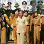 Kang Marhaen Tekankan semangat “Nol Rupiah” Saat Pimpin Apel Pagi.