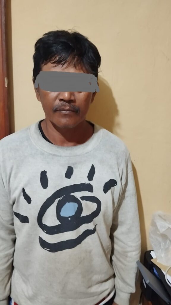 Cekik Pedagang dan Ancam Tak Boleh Lapor Polisi, Pria di Kertosono Ditangkap