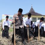 Polres Nganjuk Dukung Penanaman Jagung Serentak Bersama Santri se-Jatim, Dorong Kemandirian Pangan