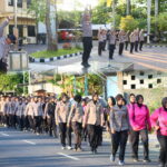 Kapolres Nganjuk Ajak Anggota Jalan Sehat 5 KM, Cara Sehat Jaga Kebugaran Sekaligus Patroli Sapa Warga