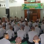 Polres Nganjuk Gelar Binrohtal, Jadikan Surat Al-Ikhlas Landasan Melayani Masyarakat