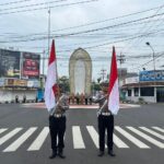 Satlantas Polres Nganjuk Bersama Komunitas Sepeda Kuno Gelar Hening Cipta di Simpang Empat Tugu Jaya Stamba