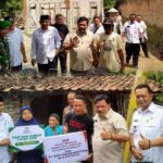 Bupati Nganjuk Serahkan Bantuan Rp 20 Juta Perbaiki Rumah Tidak Layak Huni