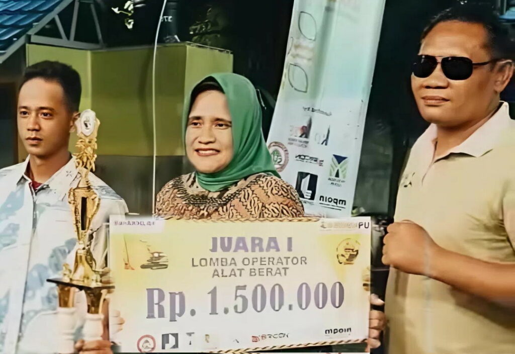 Dinas PUPR Nganjuk Raih Juara 1 Kompetisi Tenaga Kerja Konstruksi 2025 BJKW IV Surabaya